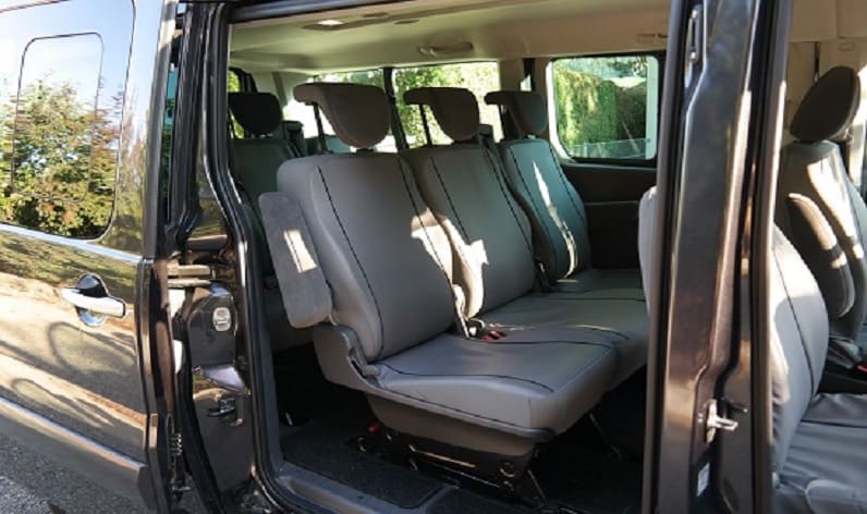 Austria: Coaches rental in Upper Austria in Upper Austria and Bad Hall